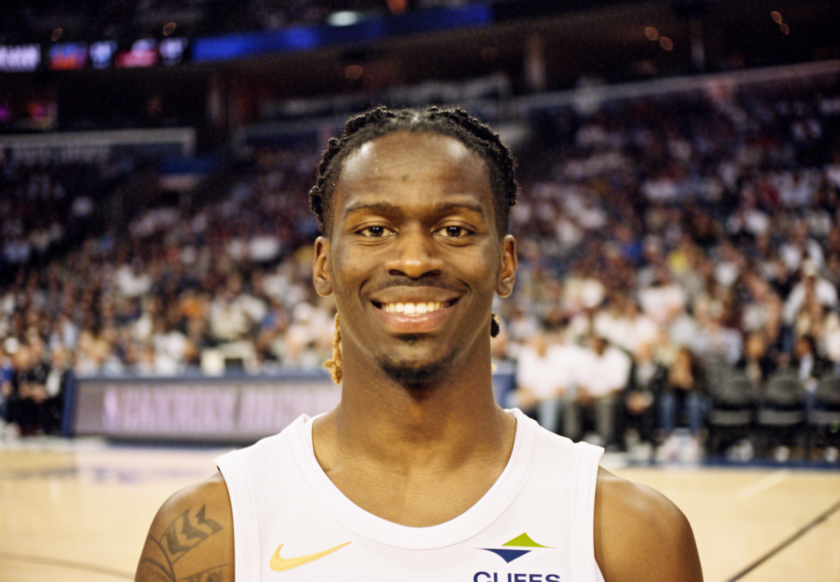 K1体育平台 - K1体育 - 深度解析 NBA 合同中的「完全相互选项」：保障性与战略弹性的平衡术