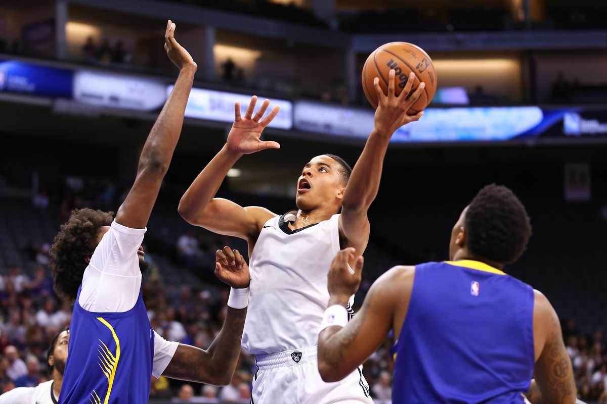 K1体育平台 - 路易斯维尔新星米卡尔·布朗 Jr.：夏季联赛首秀绽放 NBA 梦想 - K1体育